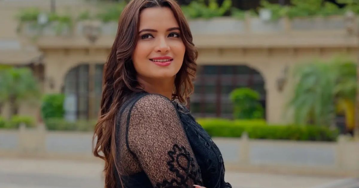 neelam-giri
